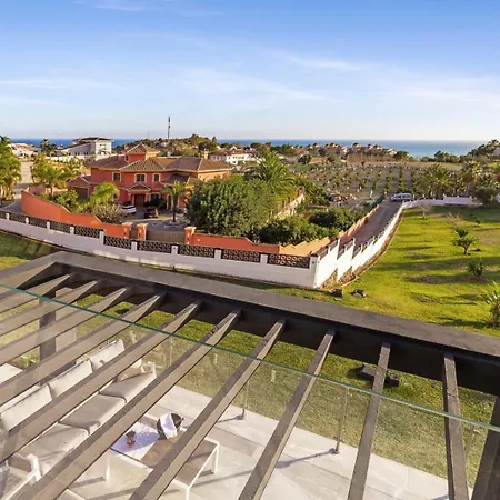 Vivi Homes - Casa Blanca Ii *