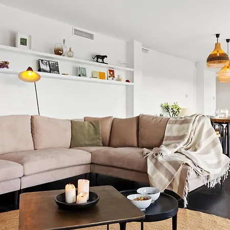Villa Vivi Homes - Casa Blanca Ii *
